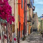 Domo Mea Authentic And Modern At The Castle * Bosa